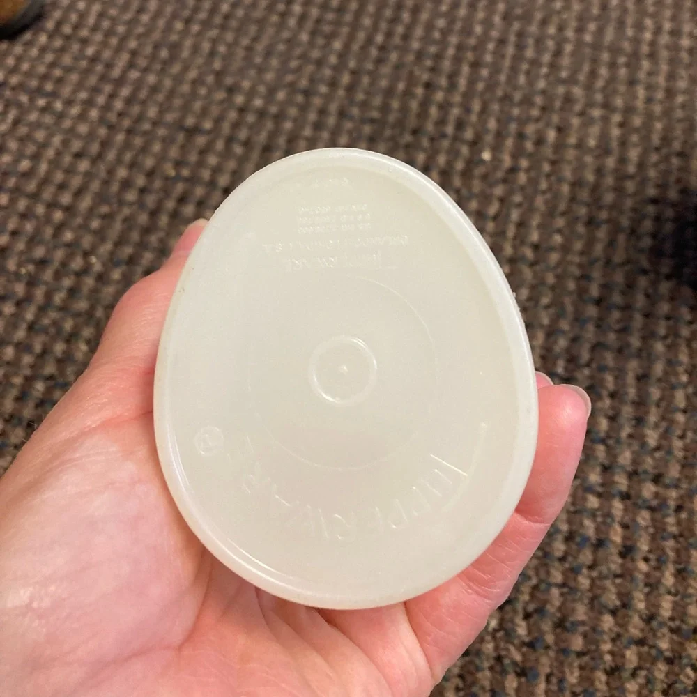 Vintage Tupperware handsoap hand Soap lotion pump 640 1553 almond dispenser lid